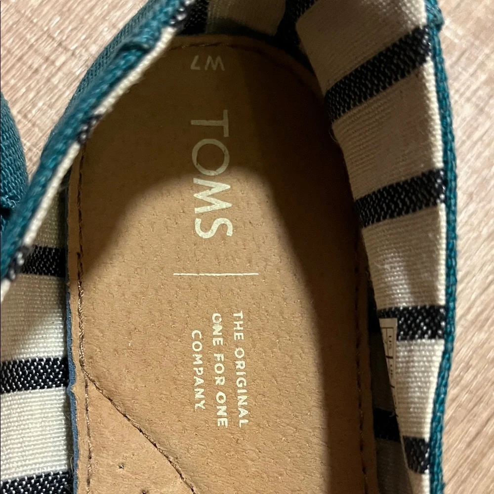 Toms Teal Canvas Flats Size 7